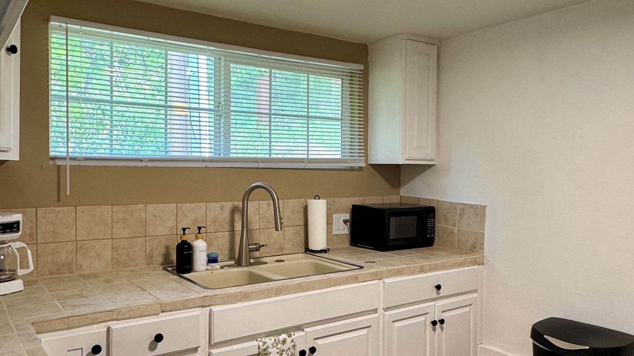 Photo of Kitchen in Weed