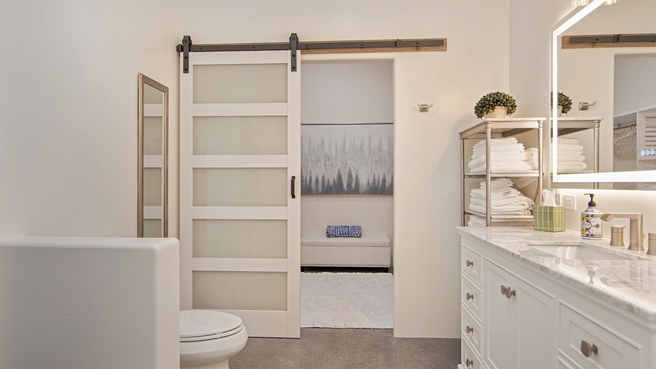 Photo of Bathroom in Kenwood