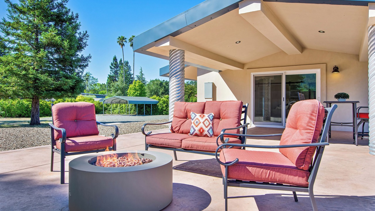 Photo of Patio Balcony in Kenwood