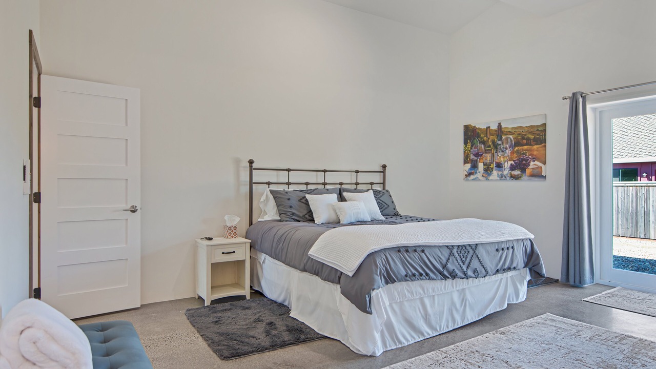 Photo of Bedroom in Kenwood