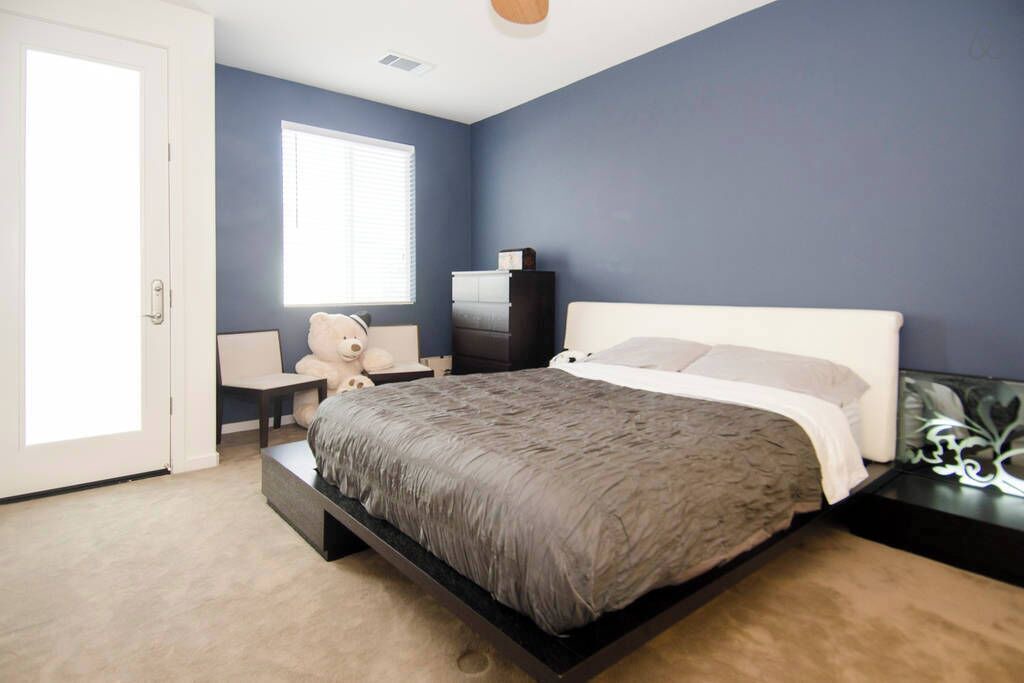 Photo of Bedroom in Northside