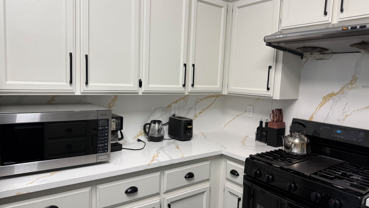 Photo of Kitchen in Southwestern Sacramento