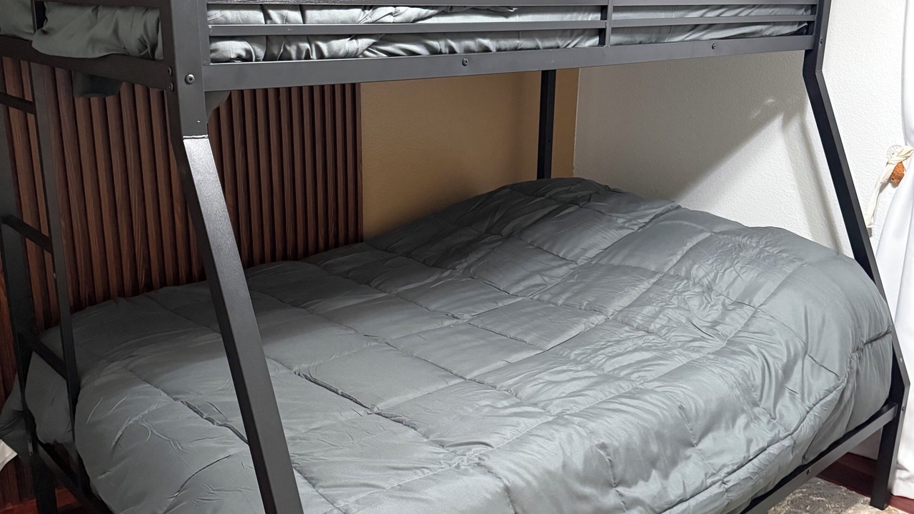 Photo of Bedroom in Southwestern Sacramento