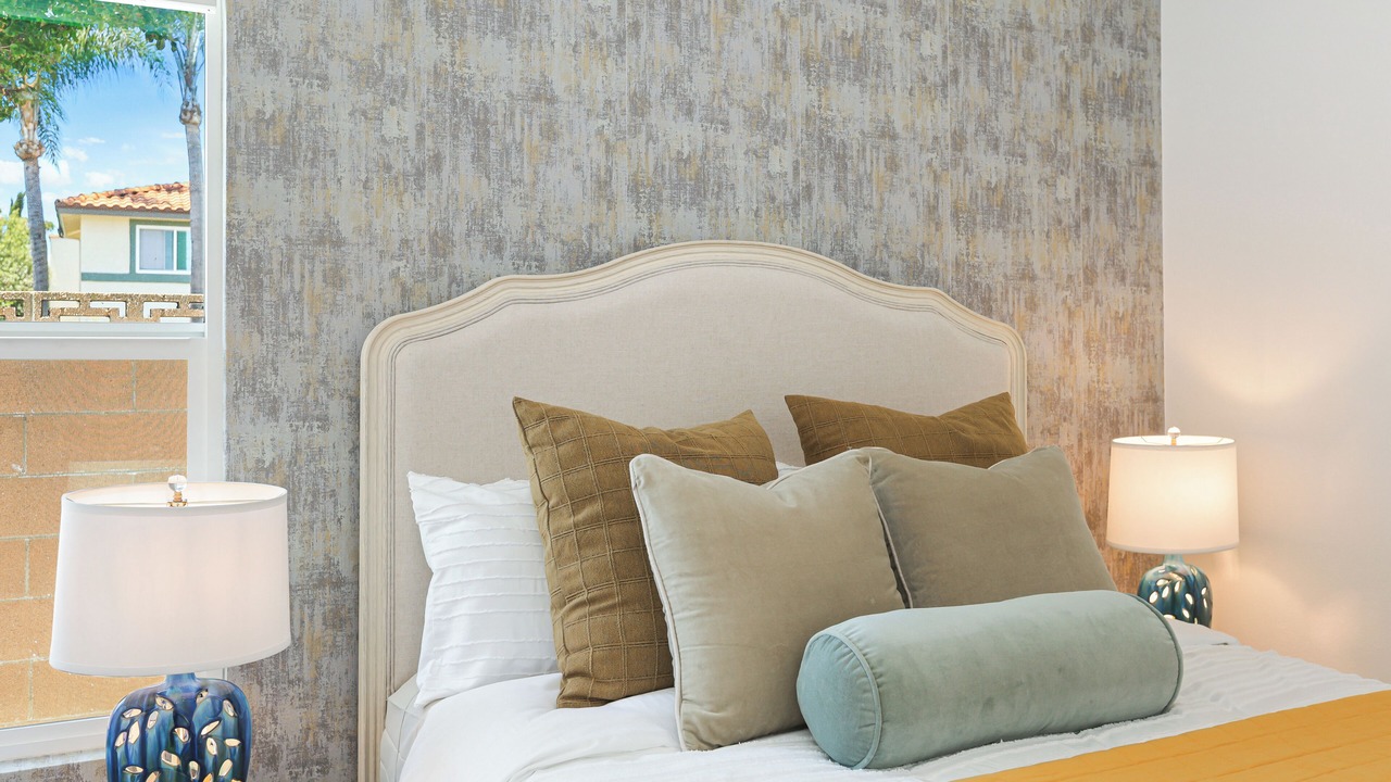 Photo of Bedroom in Fountain Valley