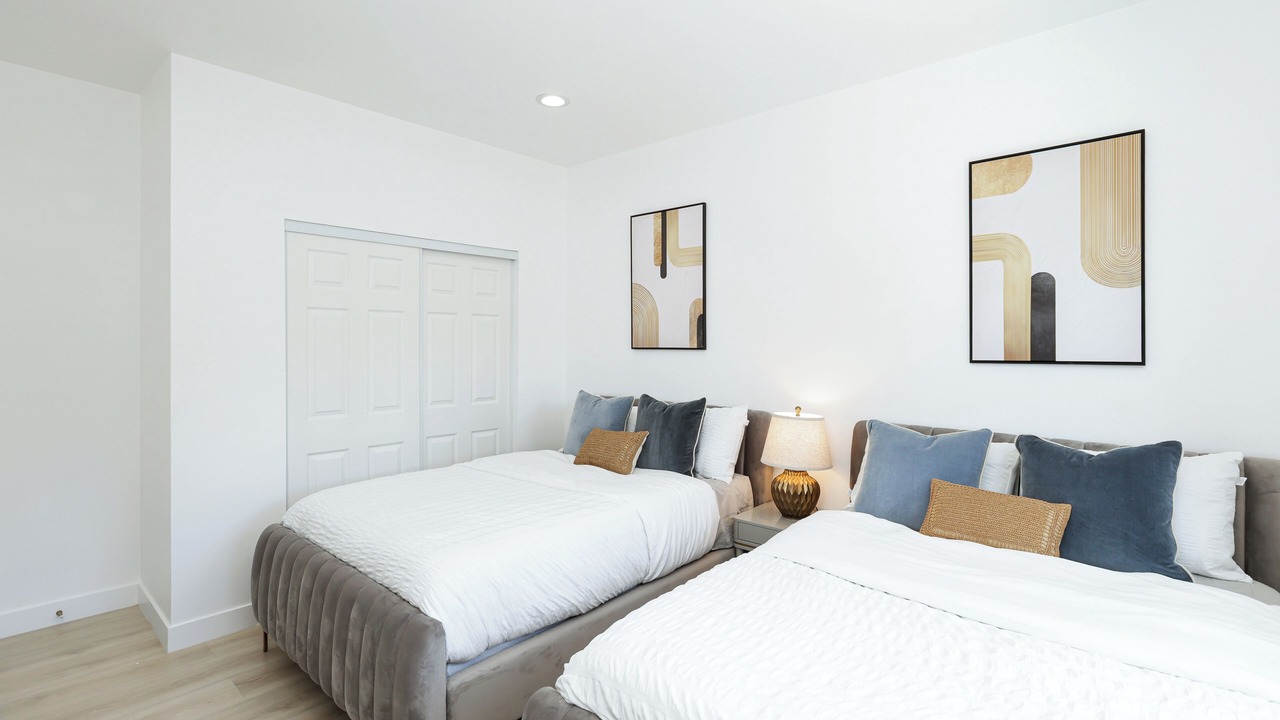 Photo of Bedroom in Fountain Valley