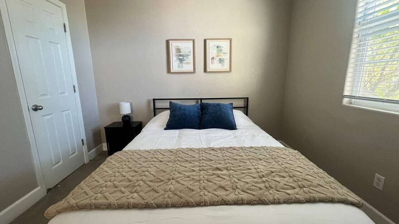 Photo of Bedroom in North Natomas