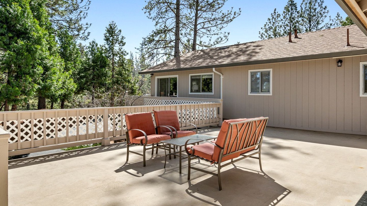 Photo of Patio Balcony in Groveland