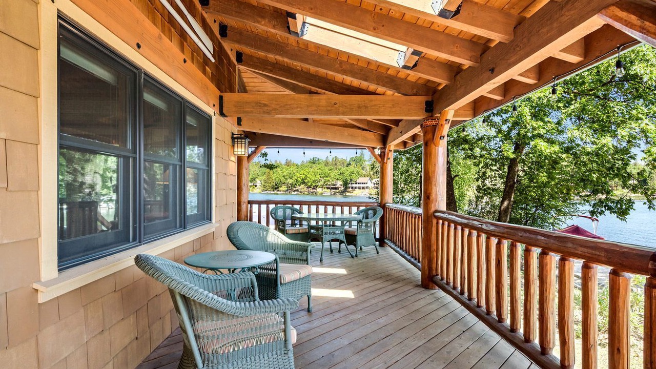 Photo of Patio Balcony in Groveland
