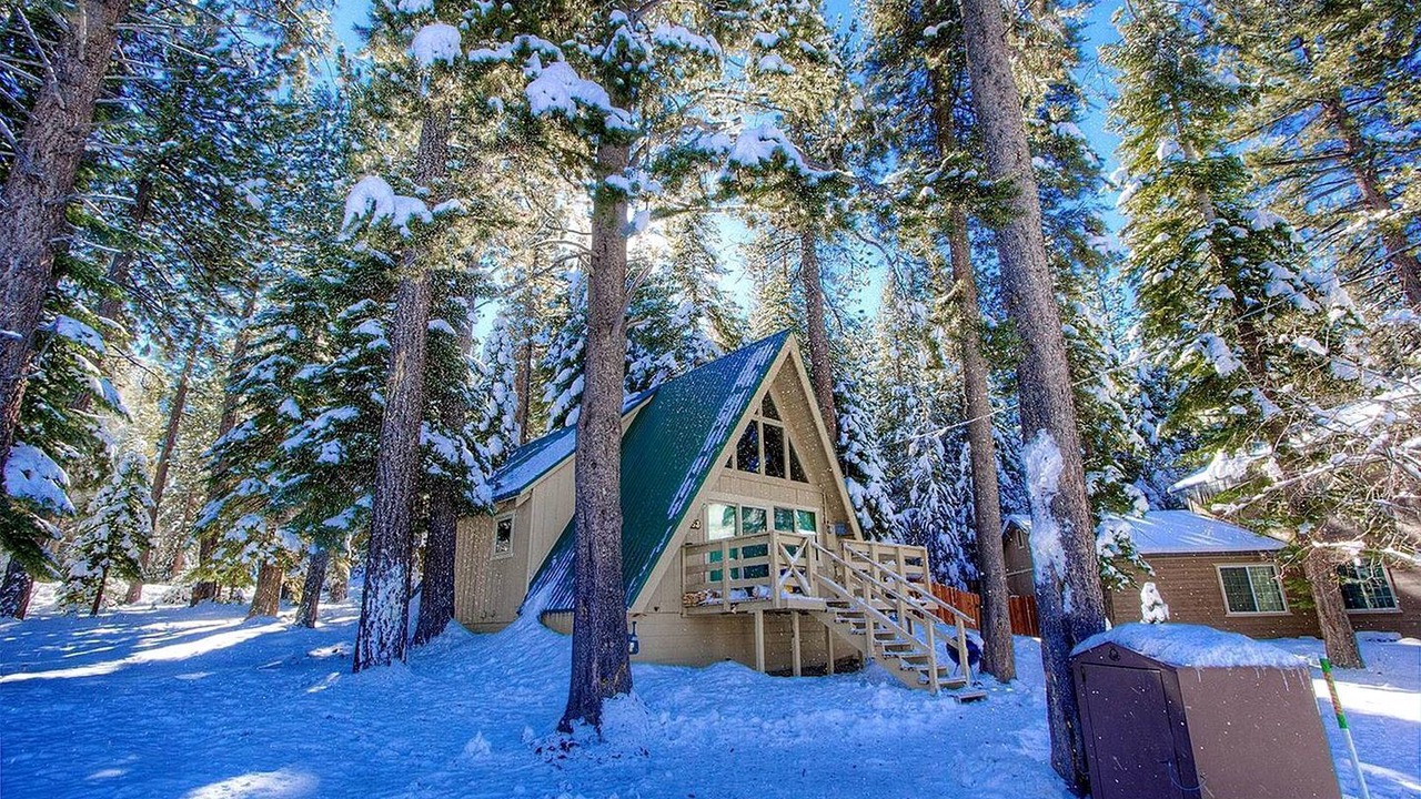 Photo of Outdoor in Pioneer Trail