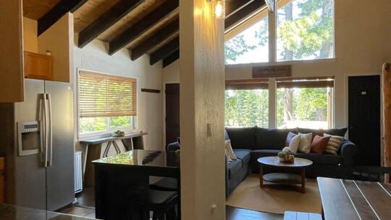 Photo of Livingroom in Tahoe Village