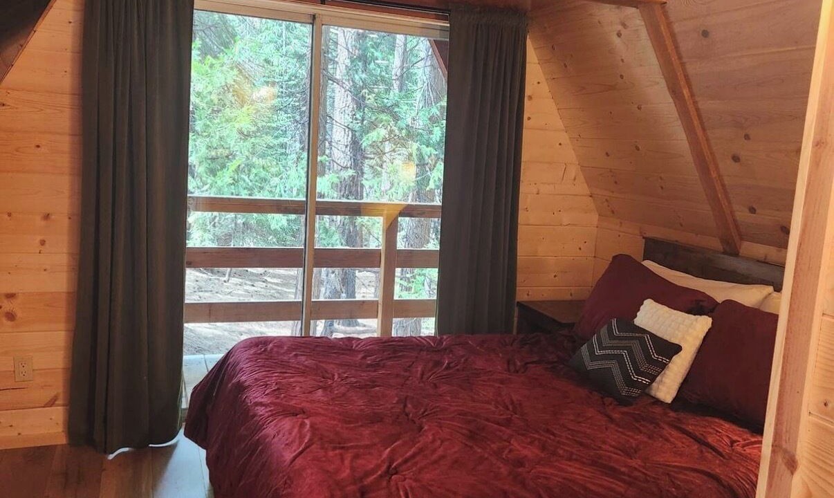 Photo of Bedroom in Blairsden-Graeagle