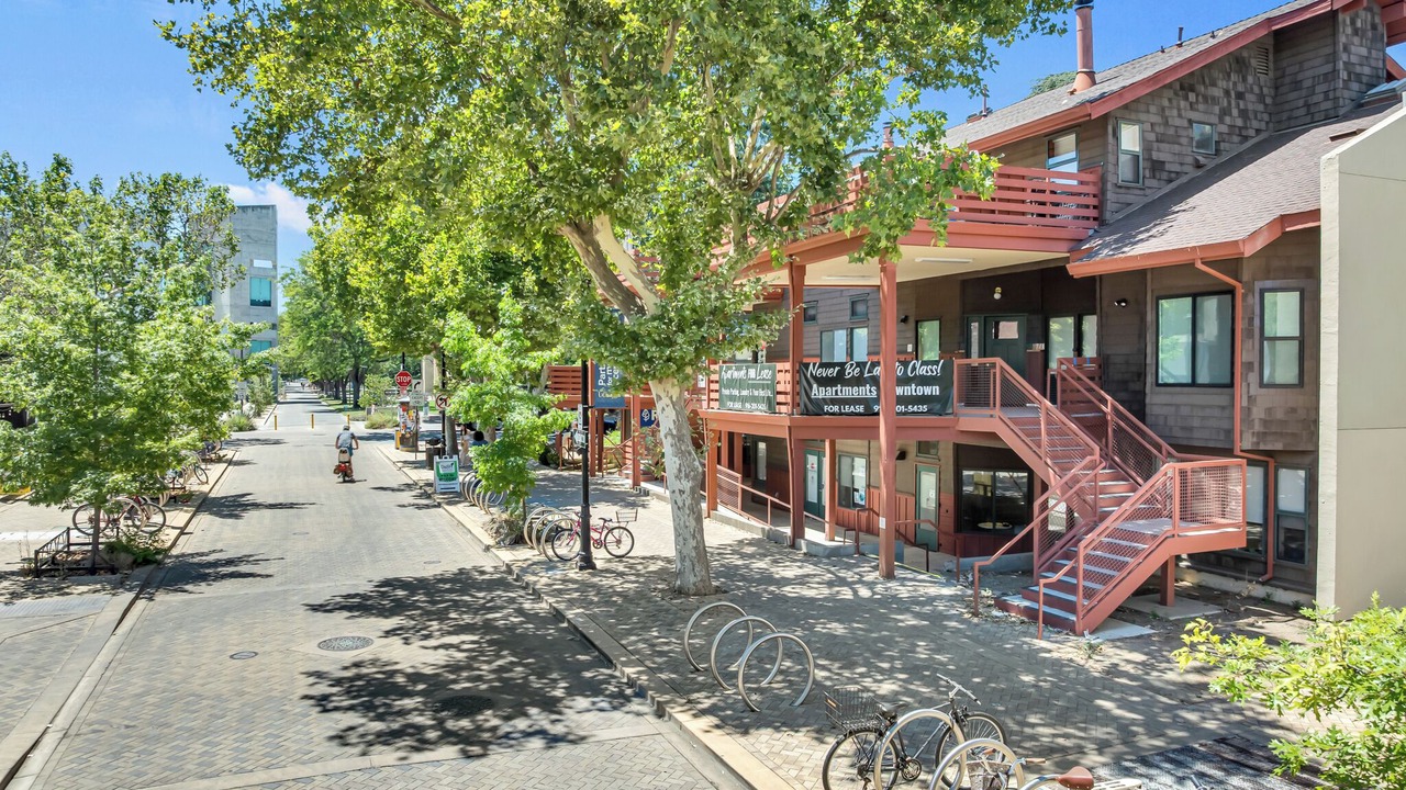 Photo of Outdoor in Central Davis