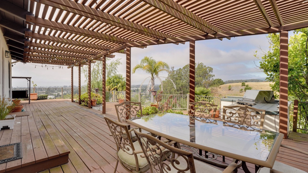 Photo of Outdoor in Live Oak