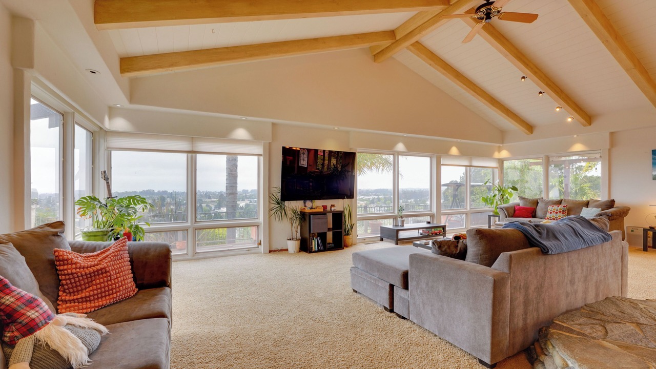 Photo of Livingroom in Live Oak