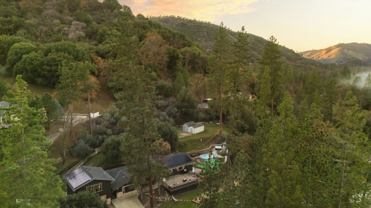 Photo of Outdoor in Oakhurst