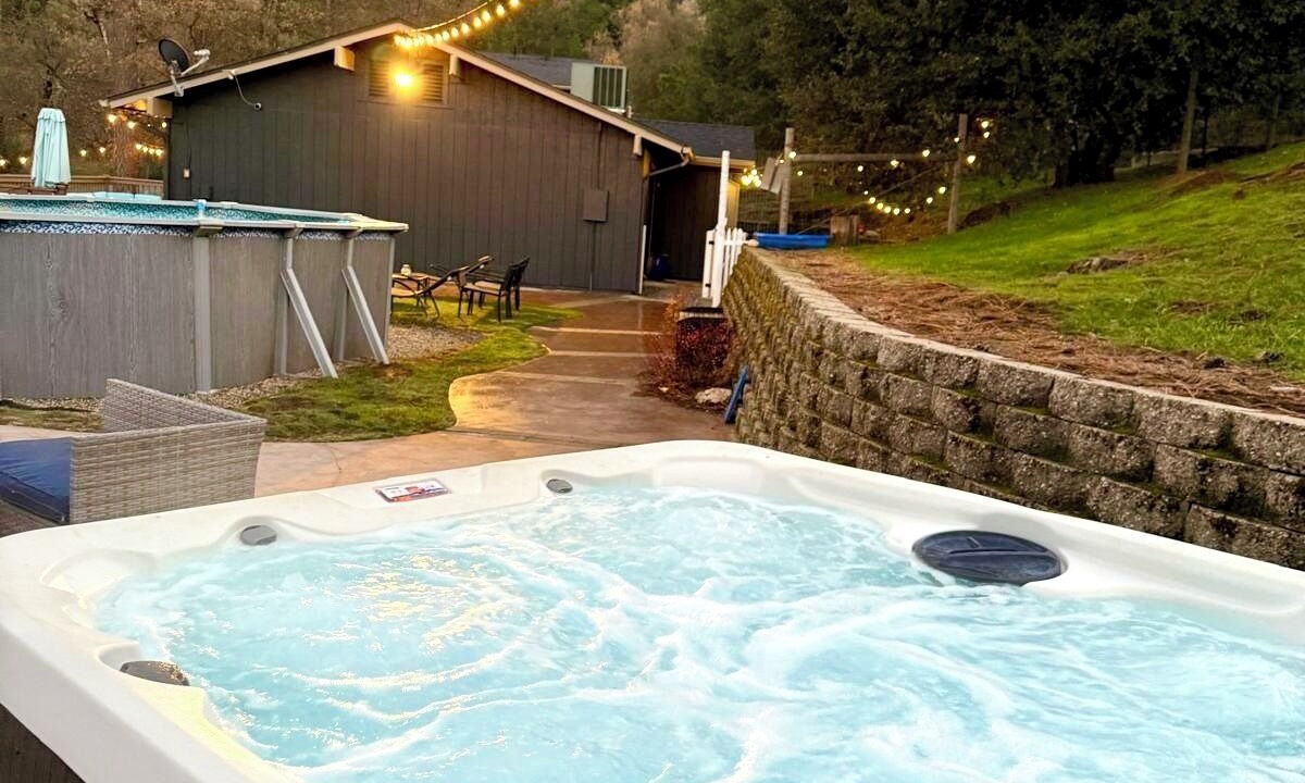 Photo of Outdoor in Oakhurst