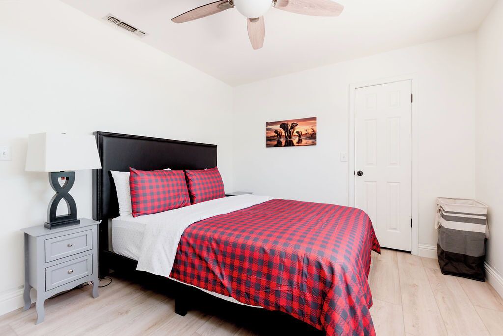 Photo of Bedroom in Oakhurst
