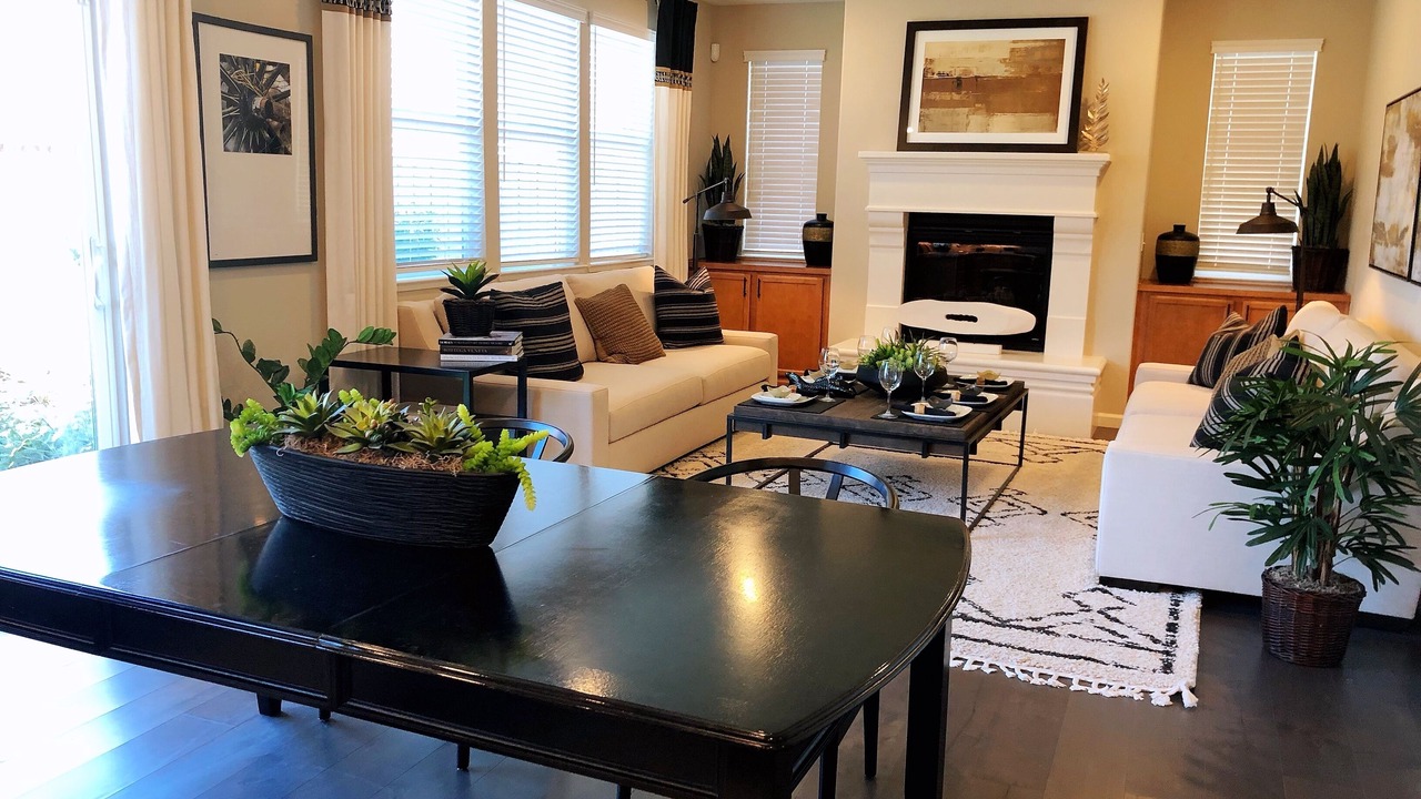 Photo of Livingroom in Salinas