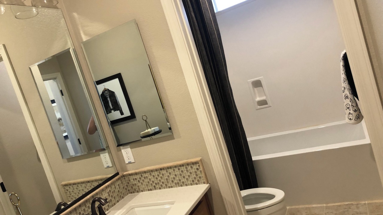 Photo of Bathroom in Salinas