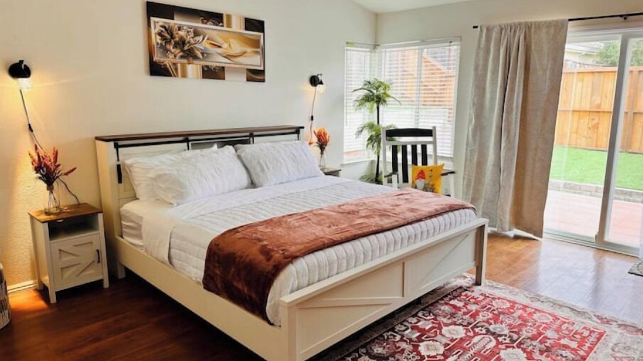 Photo of Bedroom in Marina
