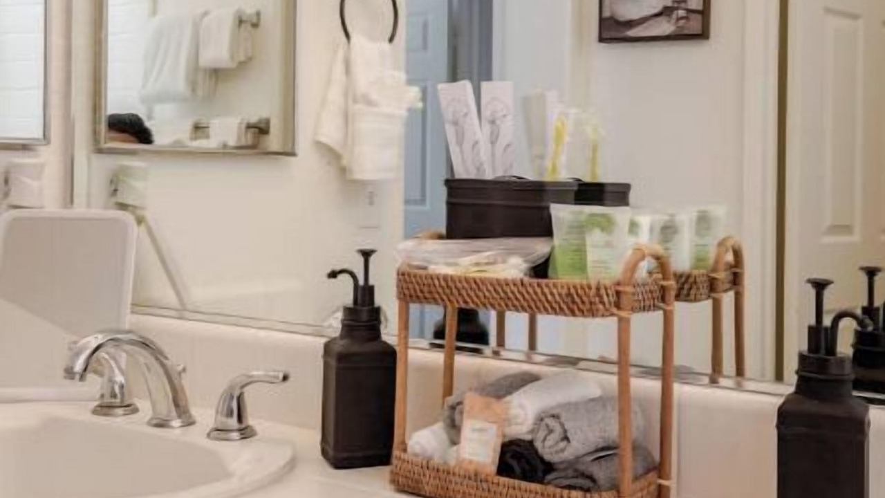 Photo of Bathroom in Marina
