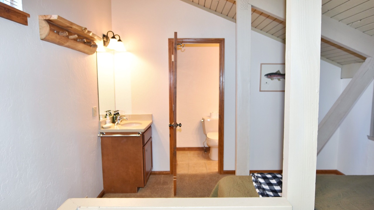 Photo of Bedroom in Mammoth Lakes