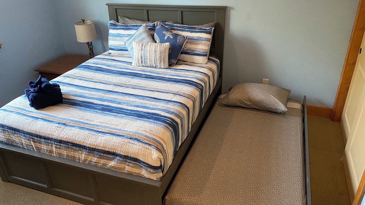 Photo of Bedroom in Oakhurst
