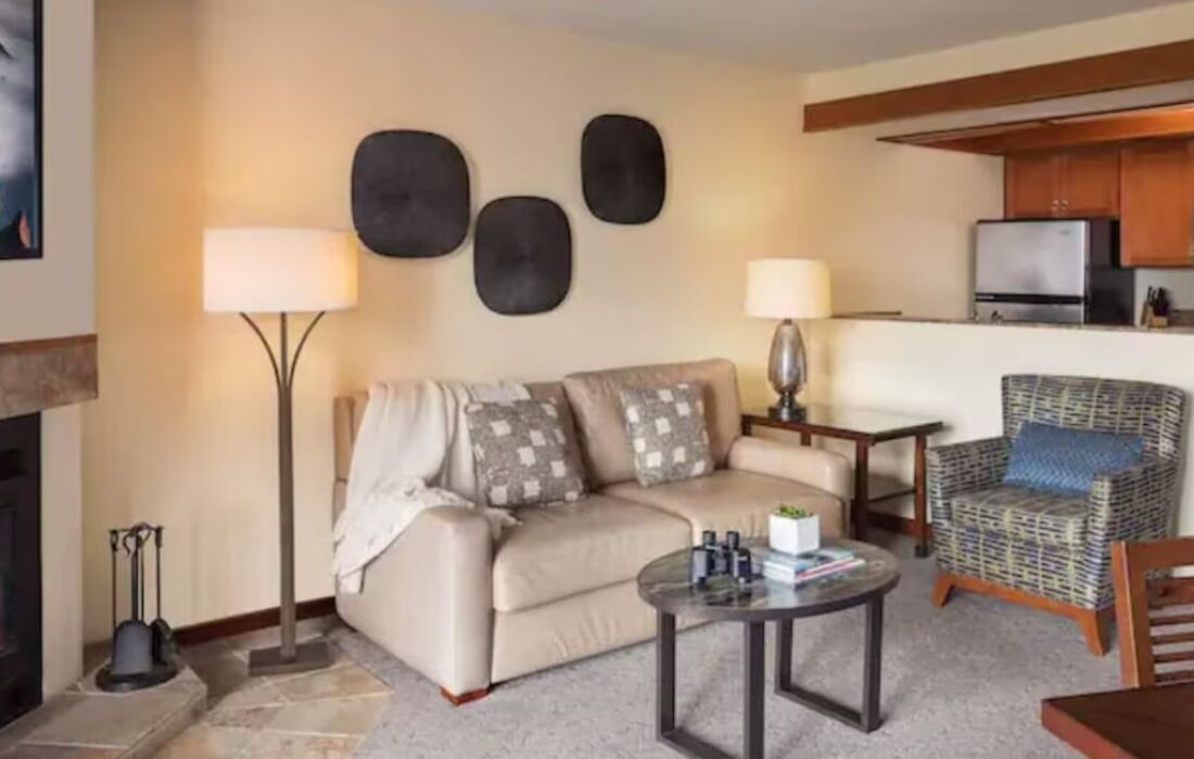 Photo of Livingroom in Carmel Highlands