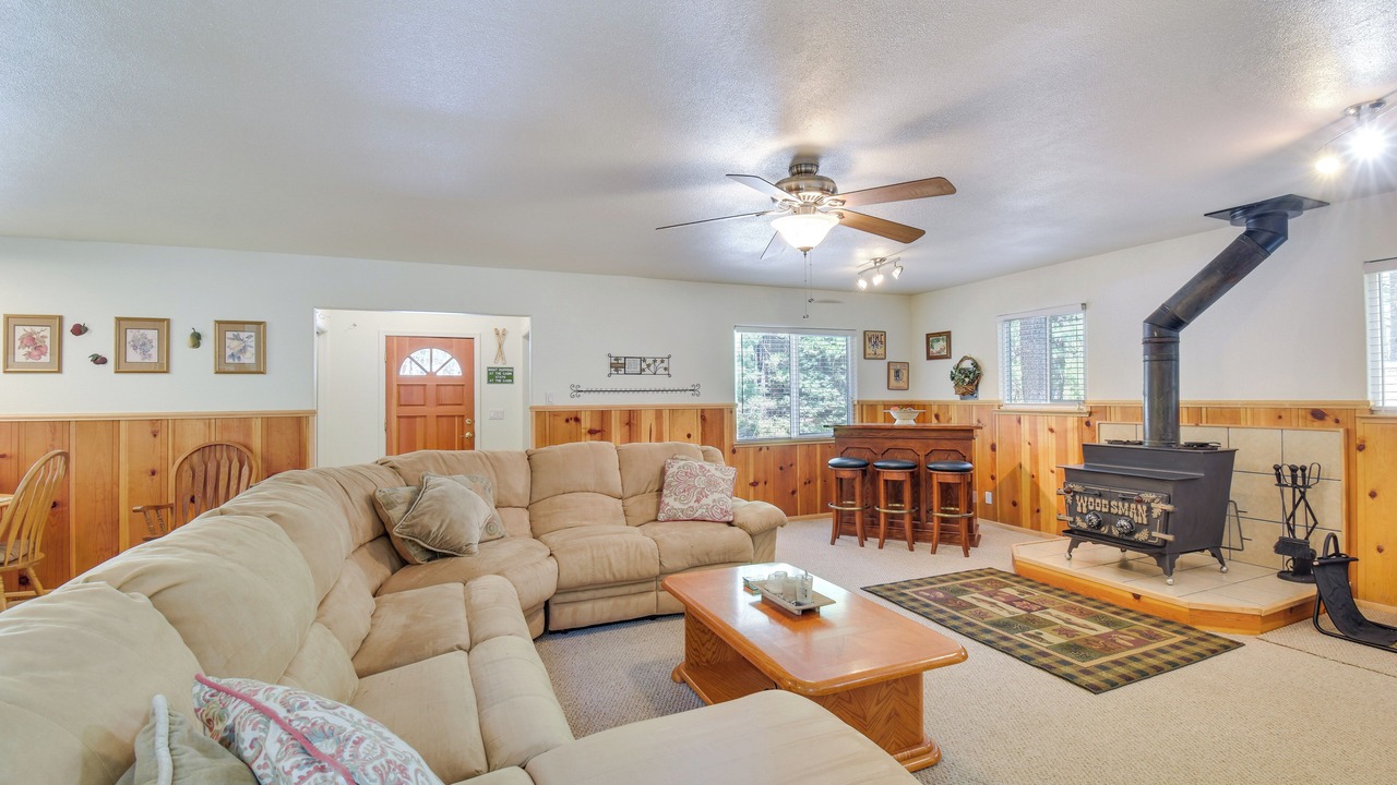 Photo of Bedroom in Cold Springs