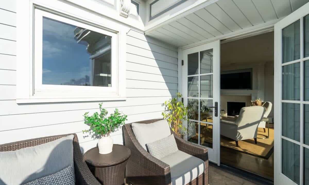 Photo of Patio Balcony in The Strand