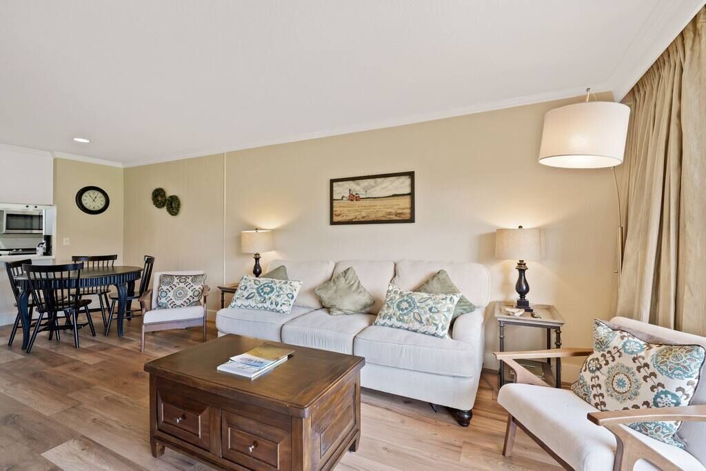 Photo of Livingroom in Napa