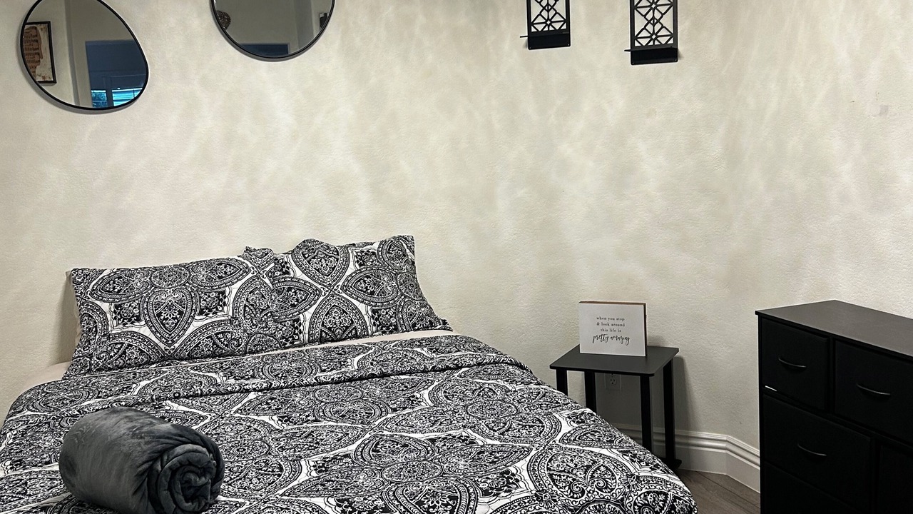 Photo of Bedroom in Greenacres