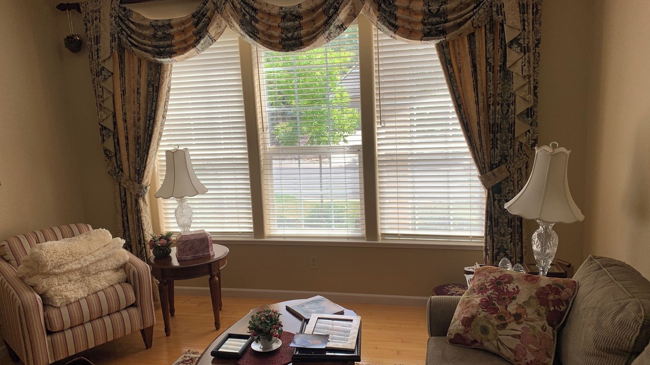 Photo of Livingroom in Cameron Park