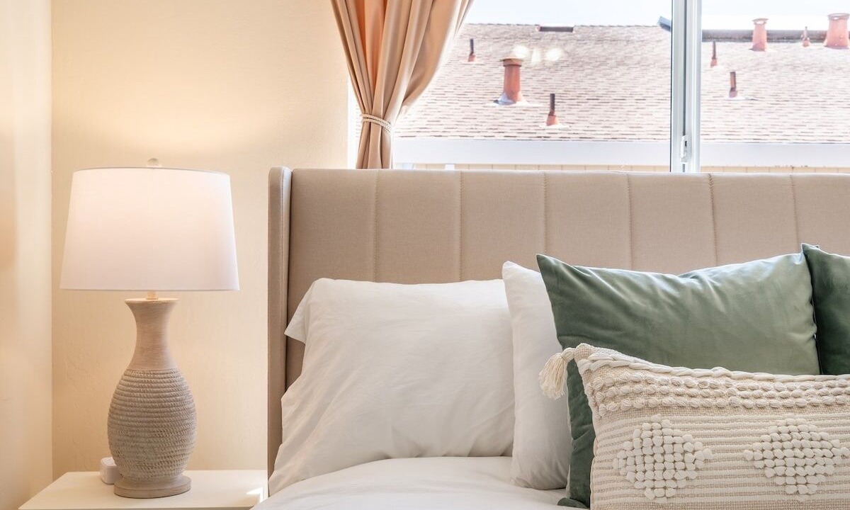 Photo of Bedroom in Del Rey Oaks