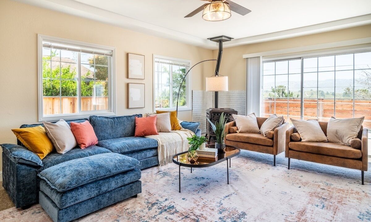 Photo of Livingroom in Del Rey Oaks