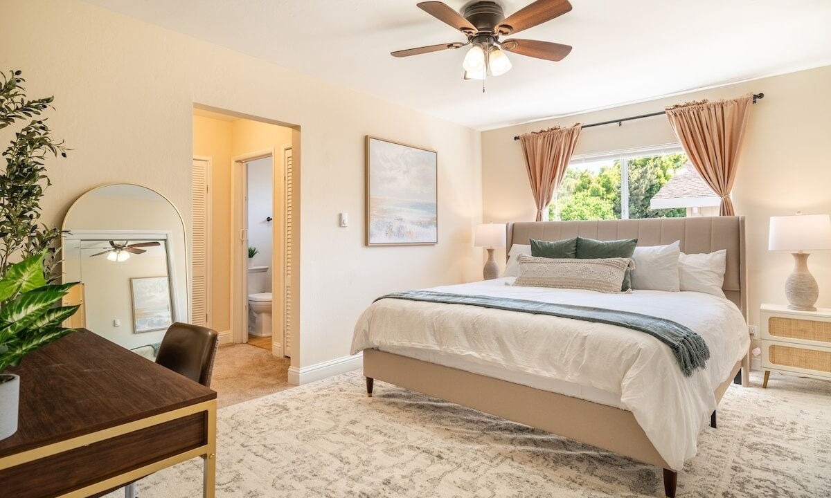 Photo of Bedroom in Del Rey Oaks