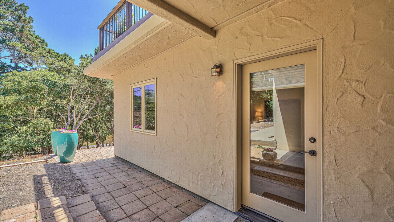 Photo of Outdoor in Munras Avenue