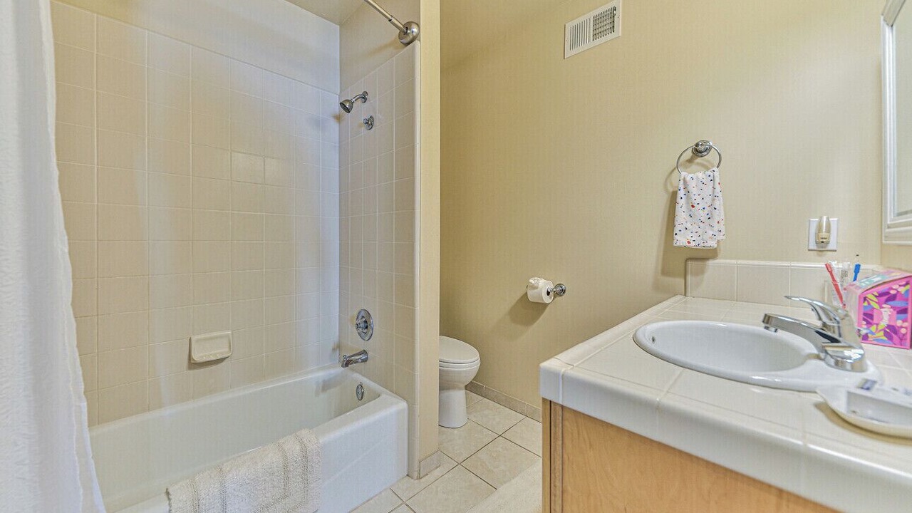 Photo of Bathroom in Munras Avenue