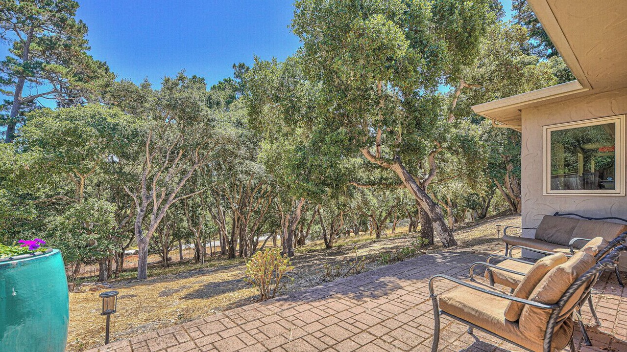 Photo of Patio Balcony in Munras Avenue