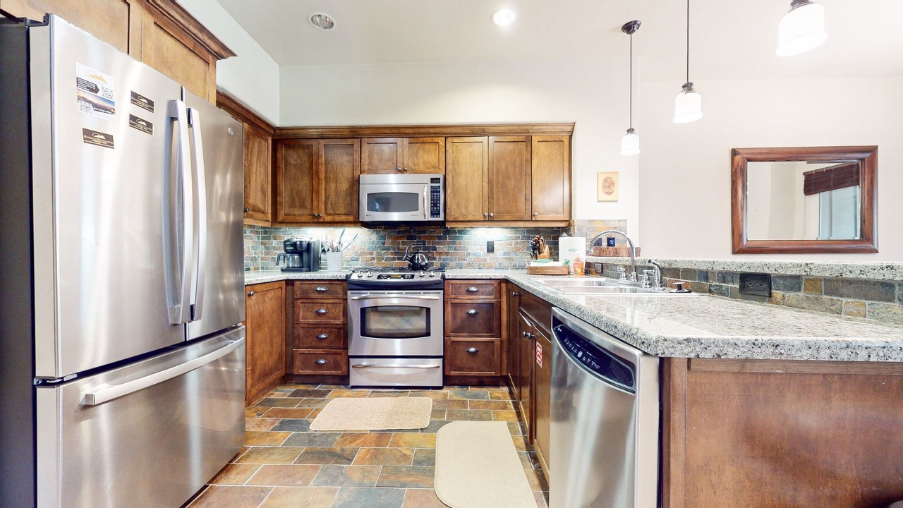 Photo of Kitchen in Woodwinds