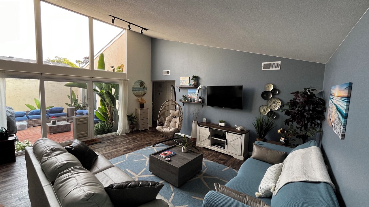 Photo of Bedroom in Baywood-Los Osos