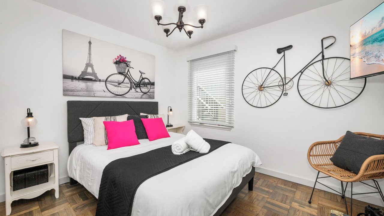 Photo of Bedroom in Naples