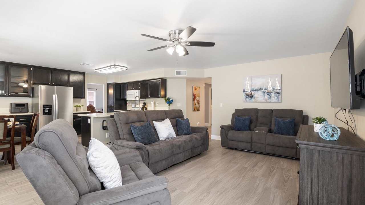 Photo of Livingroom in Pumpkin Center