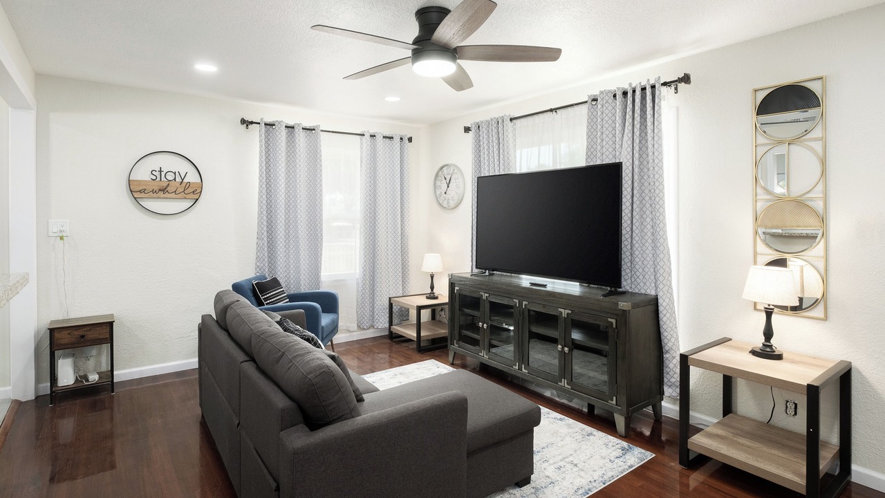 Photo of Livingroom in Fresno