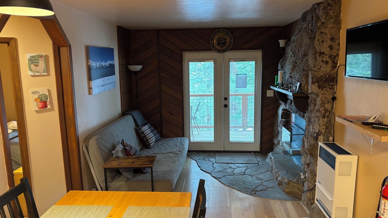 Photo of Livingroom in Tahoe Village