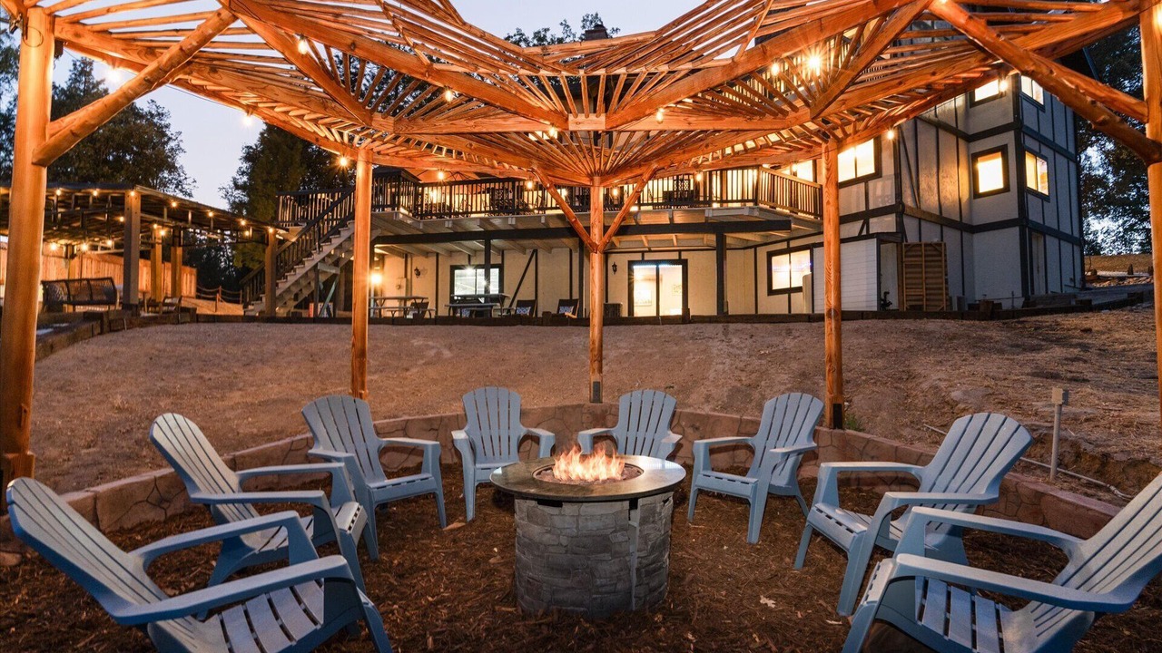 Photo of Outdoor in Oakhurst