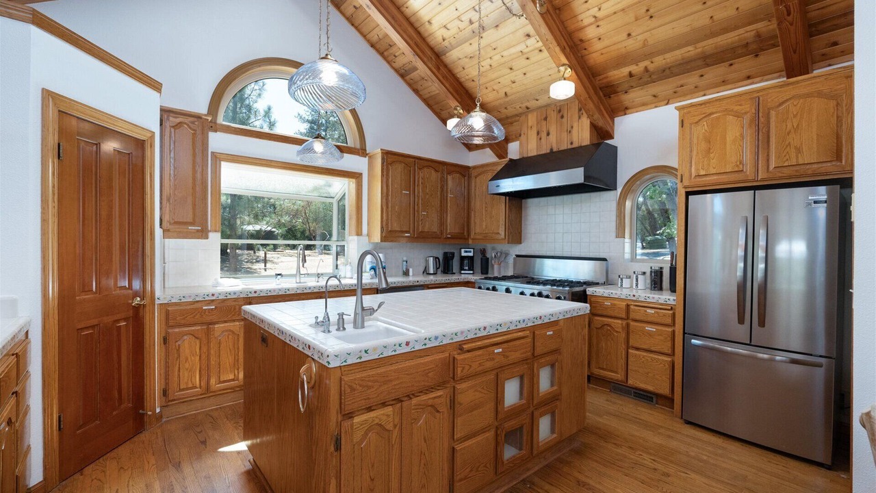 Photo of Kitchen in Oakhurst