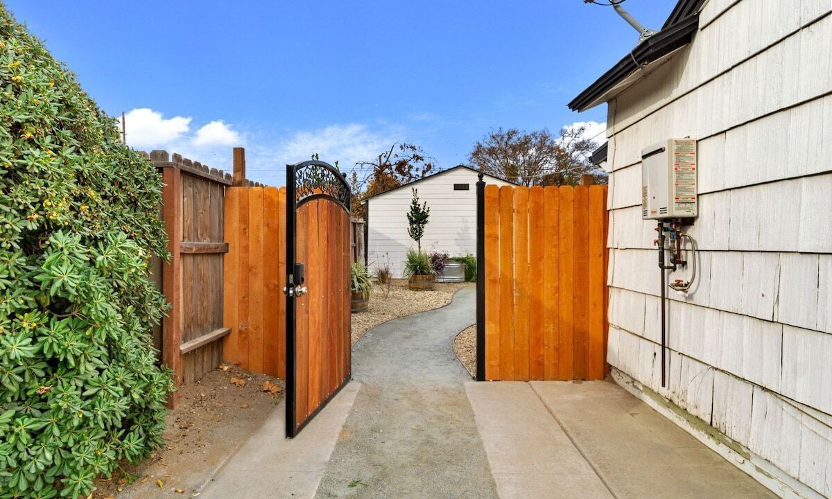 Photo of Outdoor in Tower District