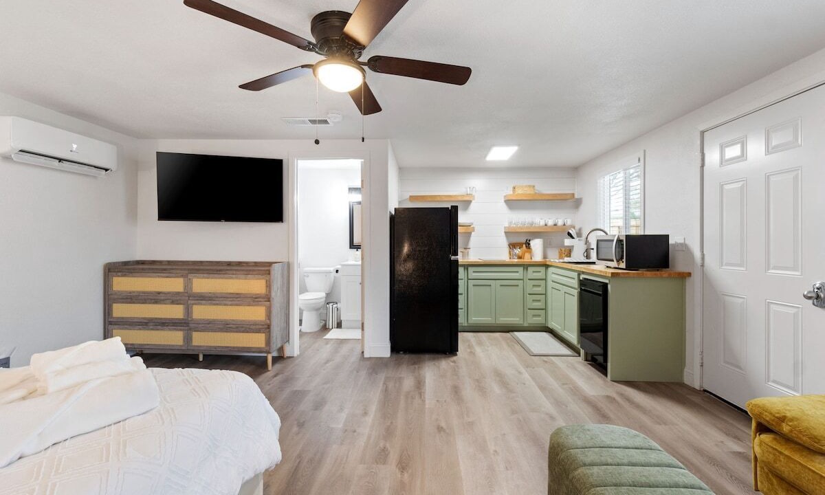 Photo of Bedroom in Tower District