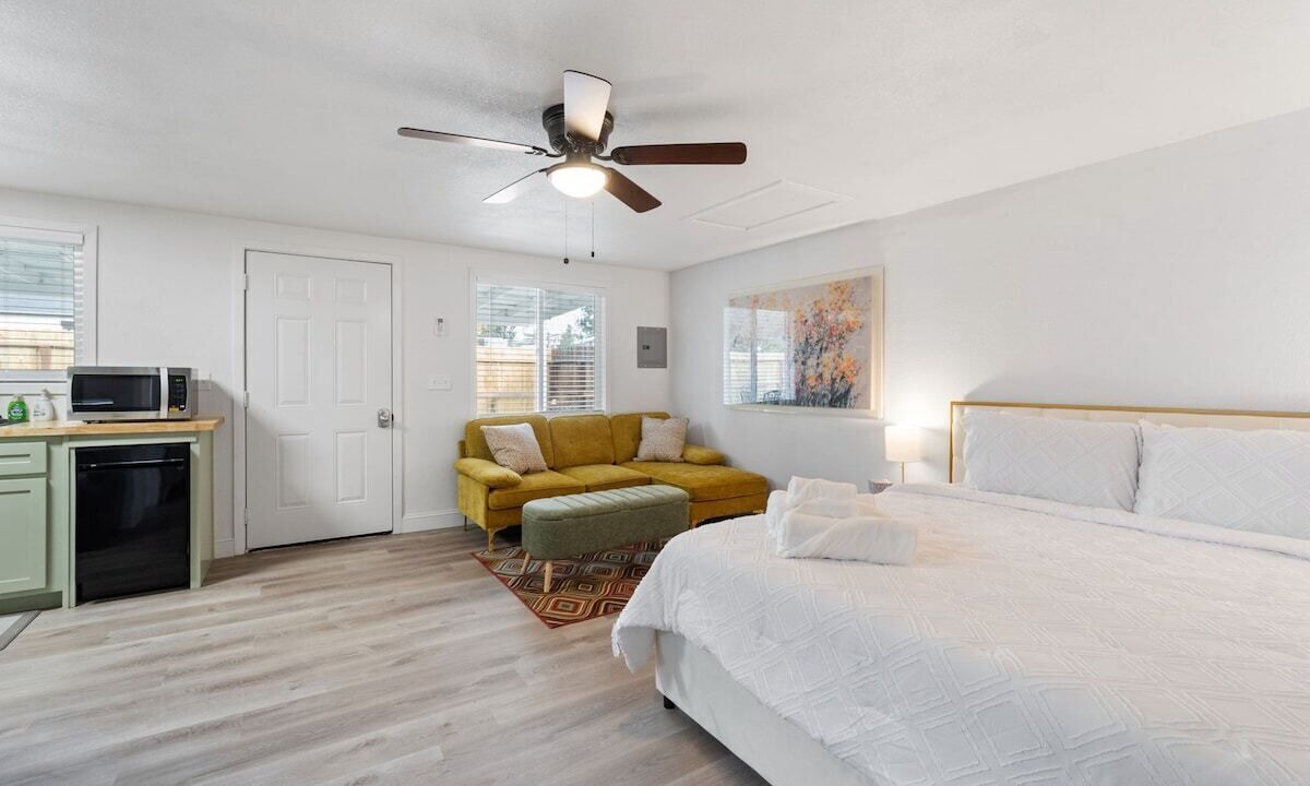 Photo of Bedroom in Tower District